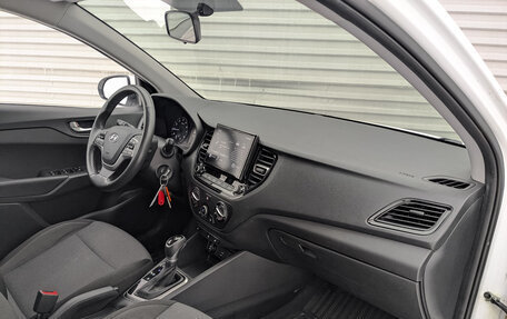 Hyundai Solaris II рестайлинг, 2021 год, 1 400 000 рублей, 11 фотография