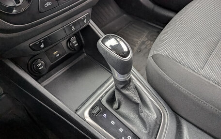 Hyundai Solaris II рестайлинг, 2021 год, 1 400 000 рублей, 25 фотография