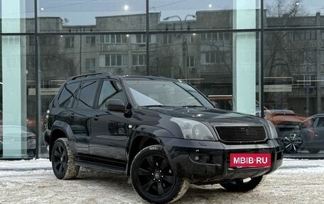 Toyota Land Cruiser Prado 120 рестайлинг, 2007 год, 1 977 000 рублей, 3 фотография