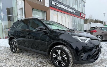 Toyota RAV4, 2017 год, 2 680 000 рублей, 5 фотография
