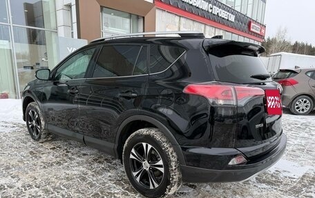 Toyota RAV4, 2017 год, 2 680 000 рублей, 17 фотография