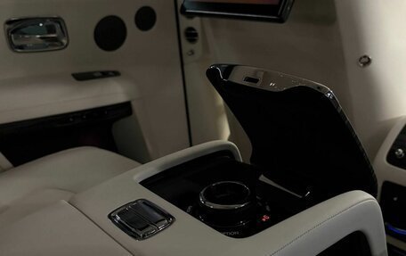 Rolls-Royce Ghost Series II рестайлинг, 2022 год, 33 990 000 рублей, 15 фотография