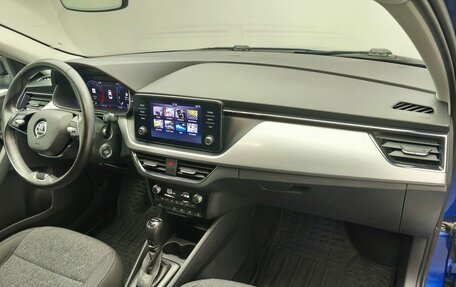 Skoda Rapid II, 2022 год, 1 840 000 рублей, 13 фотография