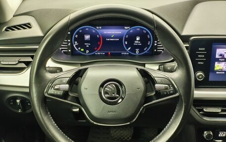 Skoda Rapid II, 2022 год, 1 840 000 рублей, 20 фотография