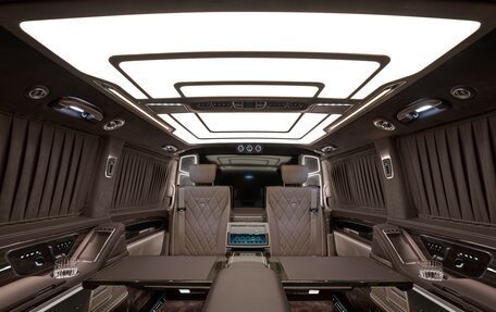 Mercedes-Benz V-Класс, 2025 год, 56 500 000 рублей, 4 фотография