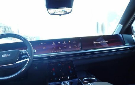 Cadillac Escalade V, 2025 год, 22 135 324 рублей, 12 фотография