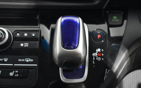 Honda Freed II, 2016 год, 1 590 000 рублей, 12 фотография