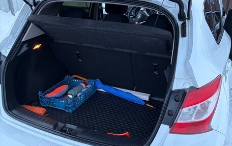 Nissan Tiida, 2015 год, 990 000 рублей, 11 фотография