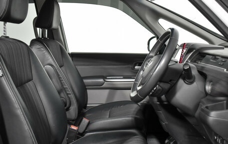 Honda Freed II, 2016 год, 1 590 000 рублей, 13 фотография