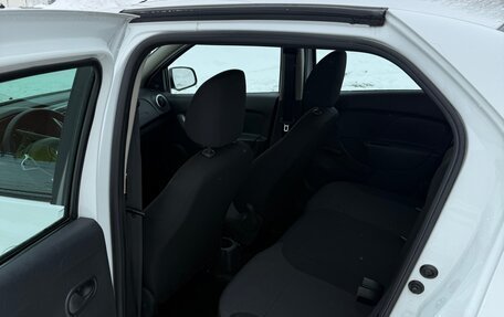 Renault Logan II, 2020 год, 740 000 рублей, 10 фотография