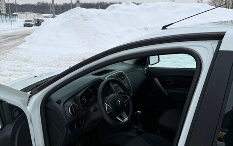 Renault Logan II, 2020 год, 740 000 рублей, 11 фотография