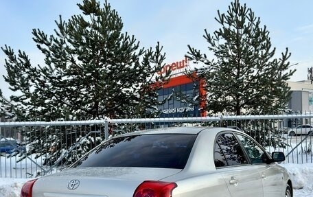 Toyota Avensis III рестайлинг, 2003 год, 480 000 рублей, 3 фотография