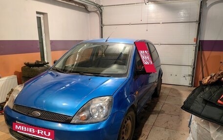 Ford Fiesta, 2005 год, 200 000 рублей, 10 фотография