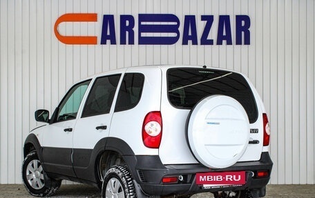 Chevrolet Niva I рестайлинг, 2020 год, 829 000 рублей, 3 фотография