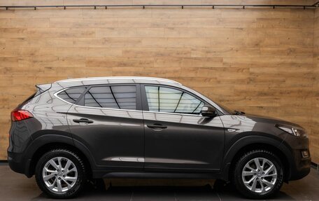 Hyundai Tucson III, 2018 год, 2 099 000 рублей, 5 фотография