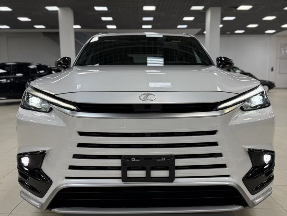 Lexus TX, 2026 год, 13 000 000 рублей, 2 фотография