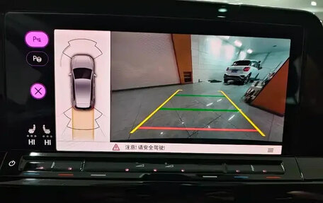 Volkswagen Golf VIII, 2021 год, 1 850 002 рублей, 11 фотография