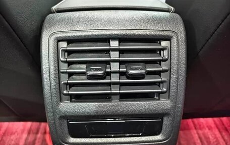 Volkswagen Golf VIII, 2021 год, 1 850 002 рублей, 19 фотография