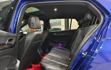 Volkswagen Golf VIII, 2021 год, 1 850 002 рублей, 18 фотография