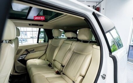 Land Rover Range Rover IV рестайлинг, 2024 год, 15 500 000 рублей, 16 фотография