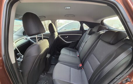 Hyundai i30 II рестайлинг, 2013 год, 950 000 рублей, 14 фотография