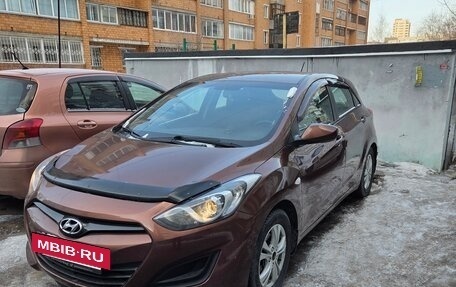 Hyundai i30 II рестайлинг, 2013 год, 950 000 рублей, 2 фотография