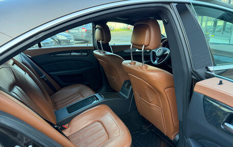 Mercedes-Benz CLS, 2015 год, 2 150 000 рублей, 10 фотография