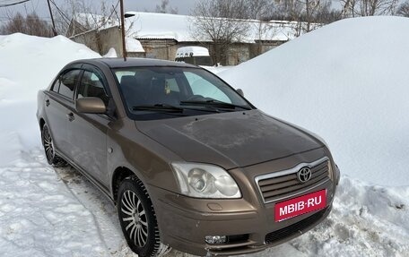 Toyota Avensis III рестайлинг, 2003 год, 475 000 рублей, 1 фотография