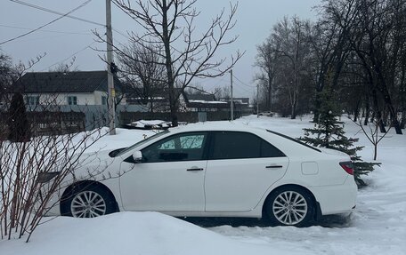 Toyota Camry, 2015 год, 1 875 000 рублей, 3 фотография