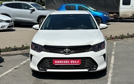 Toyota Camry, 2015 год, 1 875 000 рублей, 7 фотография