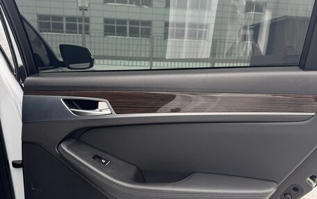 Hyundai Genesis II, 2014 год, 2 550 000 рублей, 17 фотография