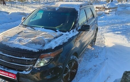 Ford Explorer VI, 2012 год, 1 550 000 рублей, 6 фотография