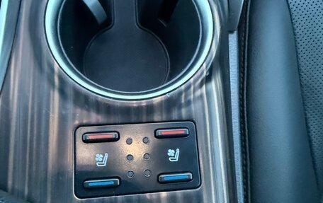 Toyota Camry, 2018 год, 2 320 000 рублей, 13 фотография