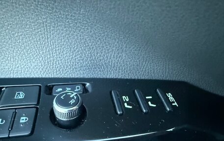 Toyota Camry, 2018 год, 2 320 000 рублей, 17 фотография