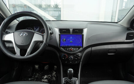 Hyundai Solaris II рестайлинг, 2012 год, 714 000 рублей, 12 фотография