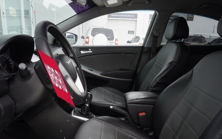 Hyundai Solaris II рестайлинг, 2012 год, 714 000 рублей, 10 фотография