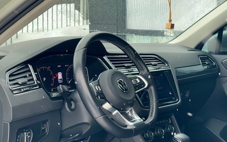 Volkswagen Tiguan II, 2021 год, 3 229 000 рублей, 8 фотография