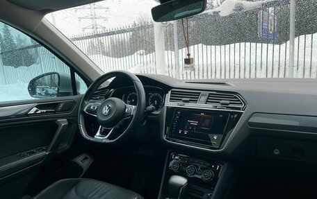 Volkswagen Tiguan II, 2021 год, 3 229 000 рублей, 9 фотография