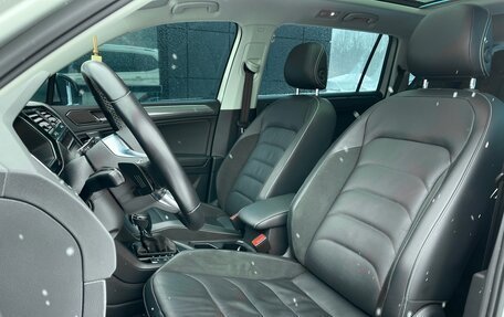 Volkswagen Tiguan II, 2021 год, 3 229 000 рублей, 17 фотография