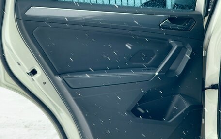 Volkswagen Tiguan II, 2021 год, 3 229 000 рублей, 18 фотография