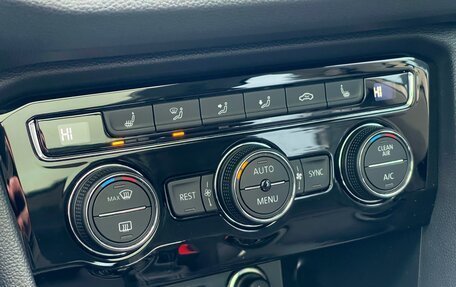 Volkswagen Tiguan II, 2021 год, 3 229 000 рублей, 23 фотография