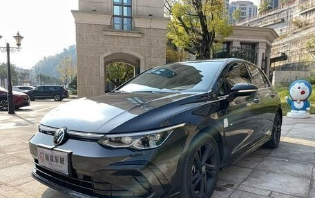 Volkswagen Golf VIII, 2022 год, 1 890 002 рублей, 2 фотография