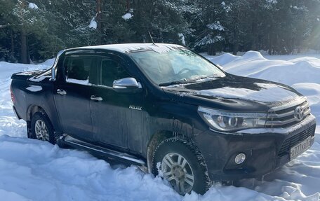 Toyota Hilux VIII, 2016 год, 2 850 000 рублей, 4 фотография