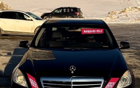 Mercedes-Benz E-Класс, 2011 год, 1 240 000 рублей, 2 фотография