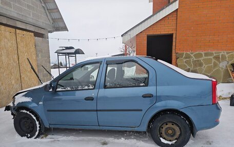 Renault Logan I, 2010 год, 230 000 рублей, 2 фотография