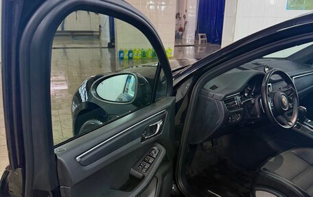 Porsche Macan I рестайлинг, 2022 год, 6 500 000 рублей, 4 фотография