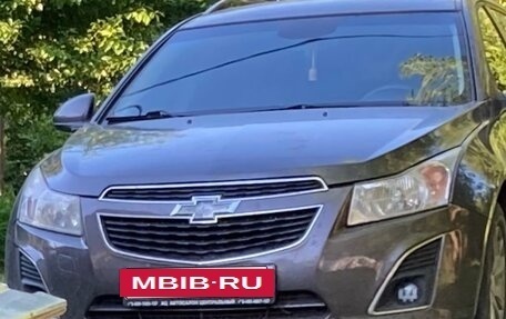 Chevrolet Cruze II, 2013 год, 700 000 рублей, 6 фотография