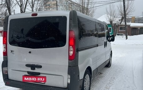 Renault Trafic, 2011 год, 1 550 000 рублей, 4 фотография