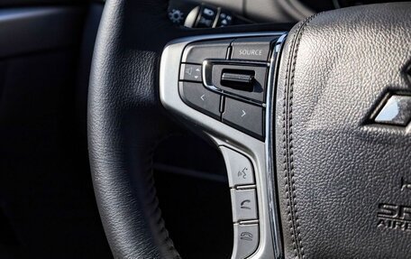 Mitsubishi Pajero Sport III рестайлинг, 2024 год, 3 732 000 рублей, 21 фотография