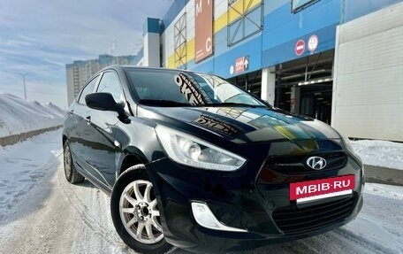 Hyundai Solaris II рестайлинг, 2013 год, 855 000 рублей, 5 фотография